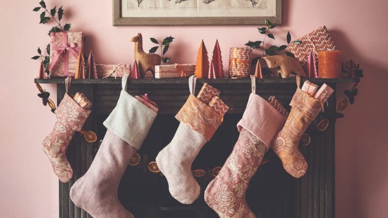 Holiday Decor on a Budget: Festive and Affordable Ideas